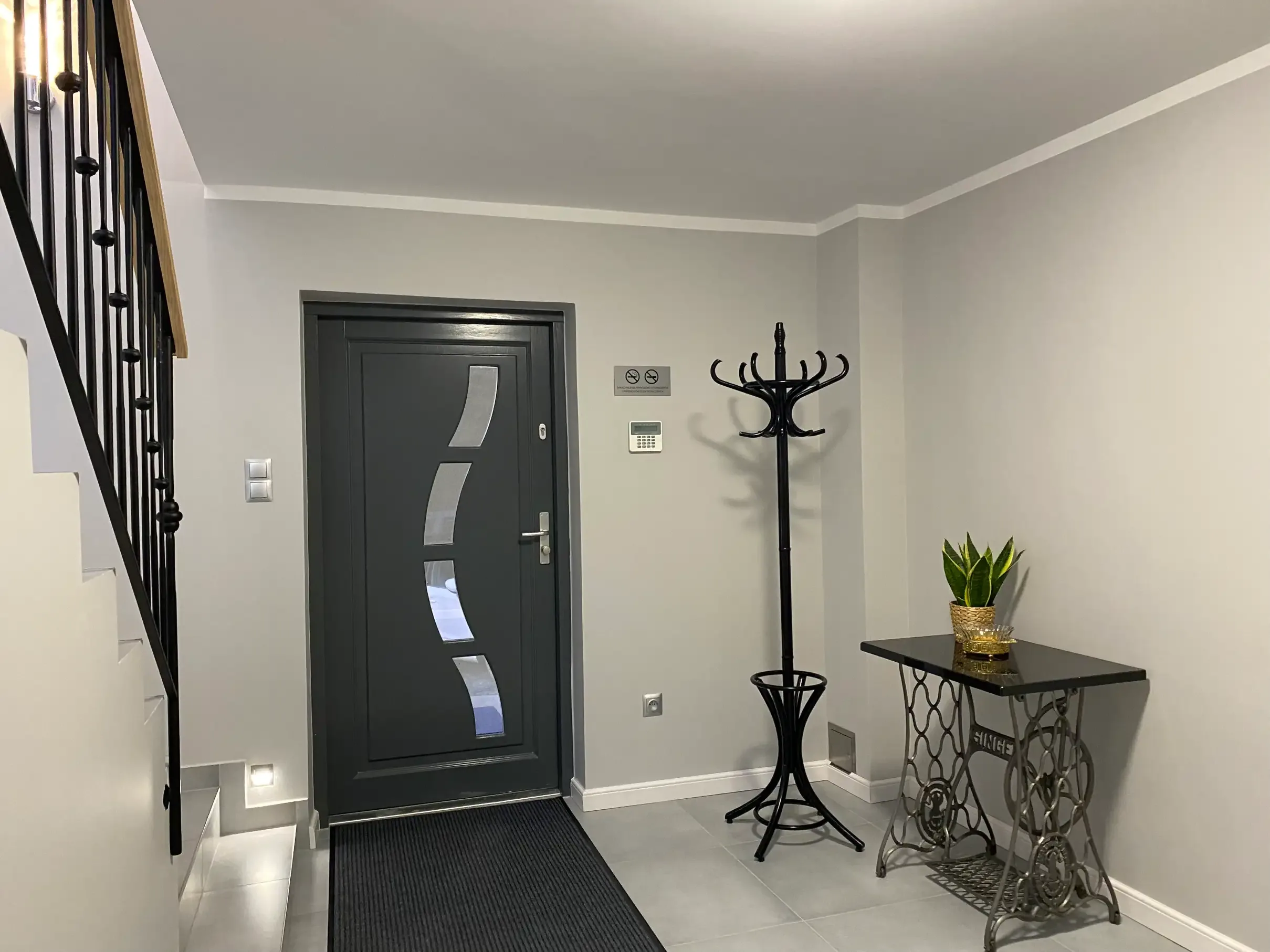 Enterance hall